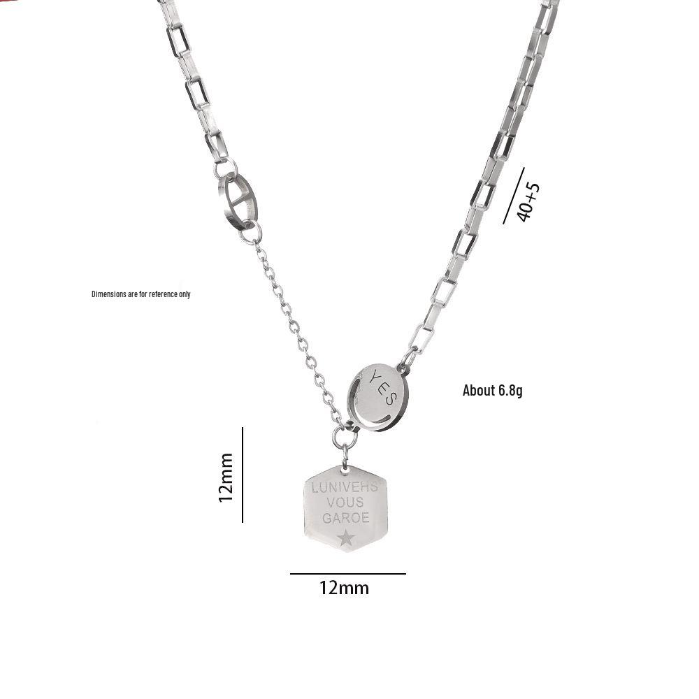 Minimalistický geometrický náhrdelník z titánovej ocele pre ženy - Trendy chladný štýl, viacprvkový prívesok, hip-hopová osobnosť, krátky choker šperk