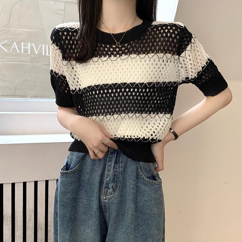 Retro Striped Knitted Short-sleeved Blouse Cap Sleeves Round Neck Ladies Sweater Woman Fashion Clothing