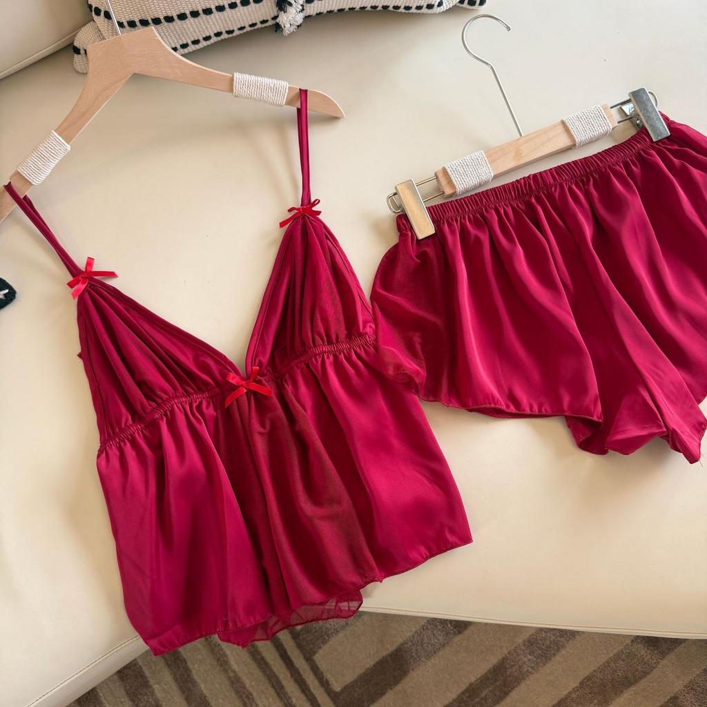 Summer lace V-neck sexy suspender shorts set with chest pad loungewear ice silk pajamas women's pure desire mesh yarn