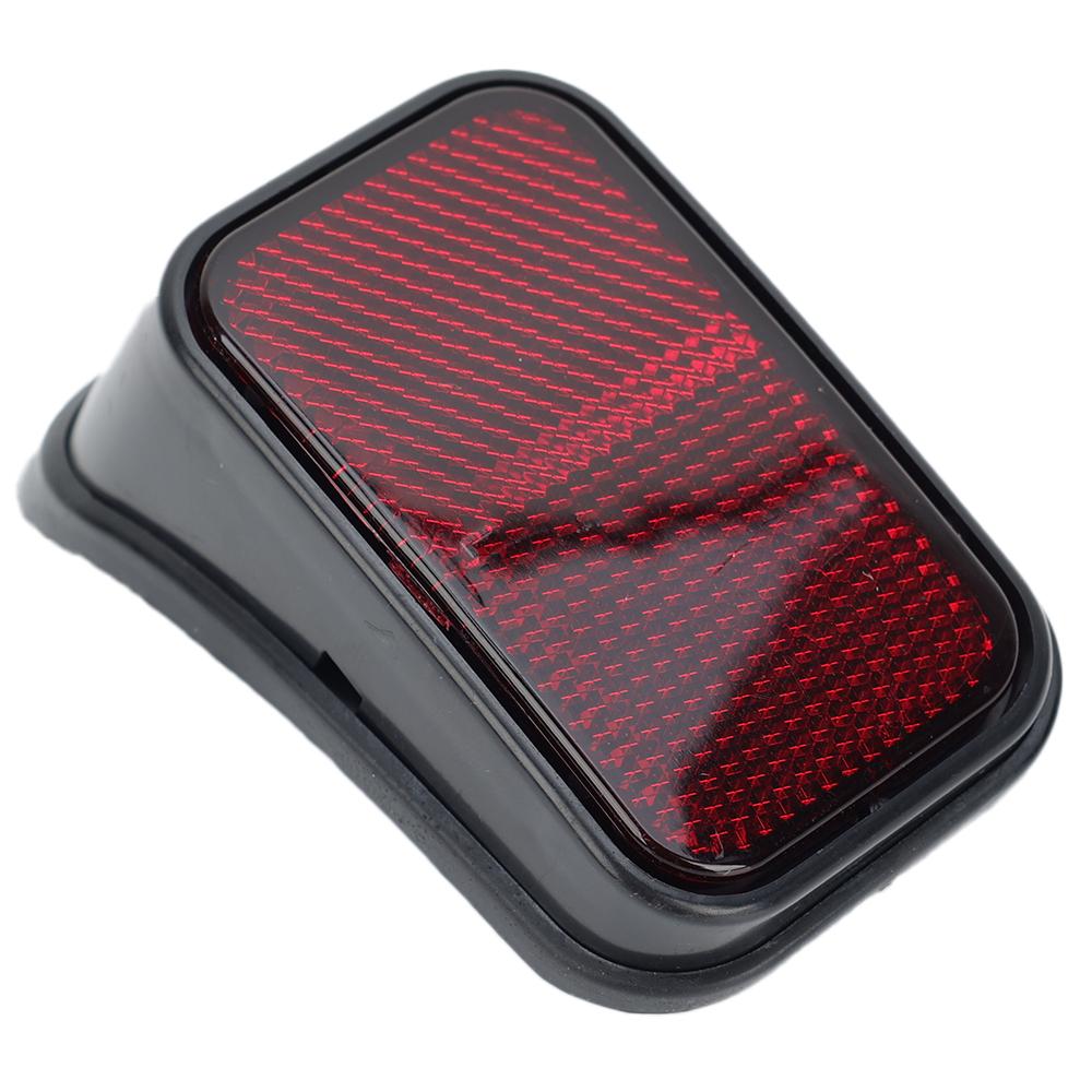 1pc Rear Bumper Tail LIghts No Bulbs for Toyota Hilux KZN165 1997-2006 81920-35030 Car Accessories Warning Reflector Lamp Kit
