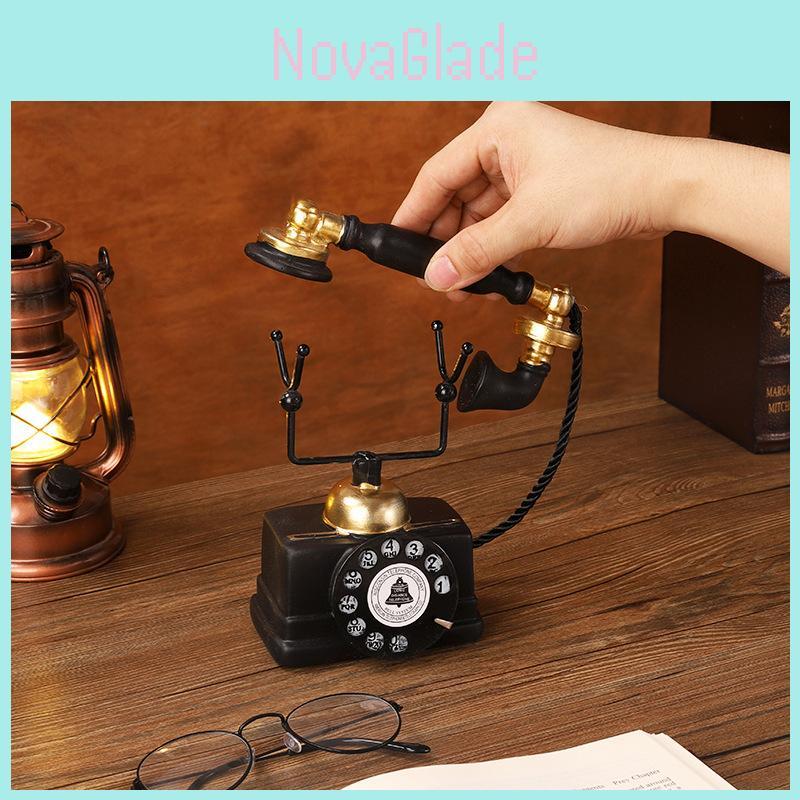 Vintage retro telefoondecoratie van hars voor thuis, kantoor of bar. Een leuk cadeau voor volwassenen.