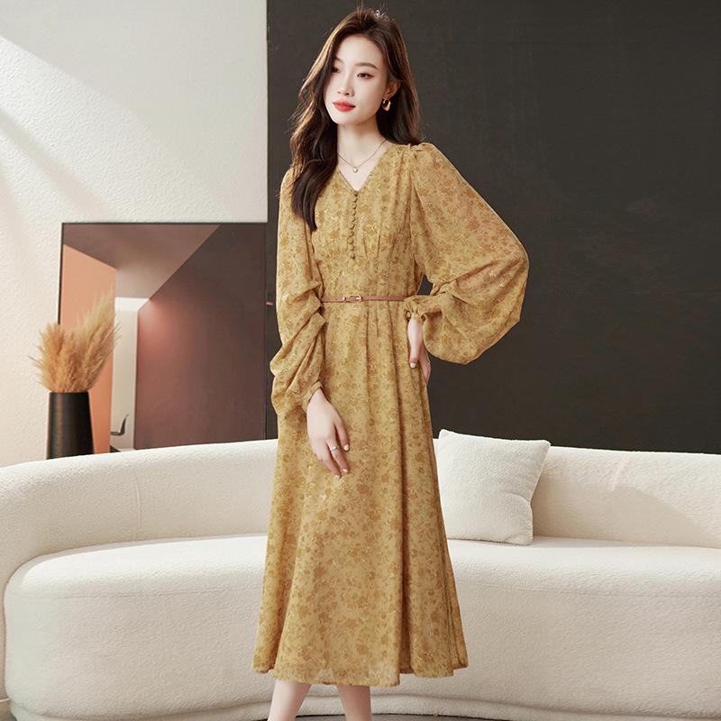 Floral V-Neck Long Sleeve Dress - Liu Yifei Inspired