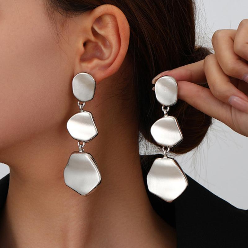 Vintage Irregular Smooth Metal Pendant Earrings for Women Fashion Gold Color Three-Layer Geometric Circular Earrings Zircon