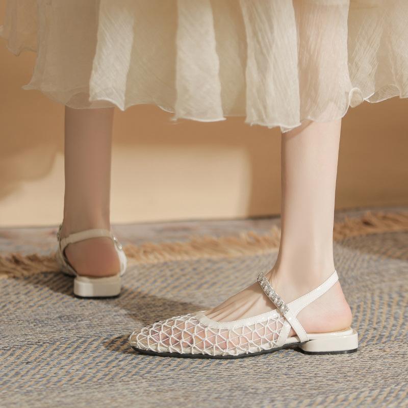 Fårskinnsversion~ 2025 kort klack tofflor för utomhusbruk med medium klack fyrkantig tå tjock klack modesandaler mångsidiga lediga muller-skor dam