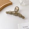 Elegant Vintage 13cm Hair Claw Clip For Women Retro Aesthetic Accessory In Colors Multiple