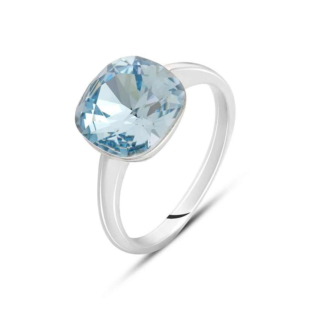 Серебряное кольцо с фианитами, вес изделия 3,02 гр (60001721)