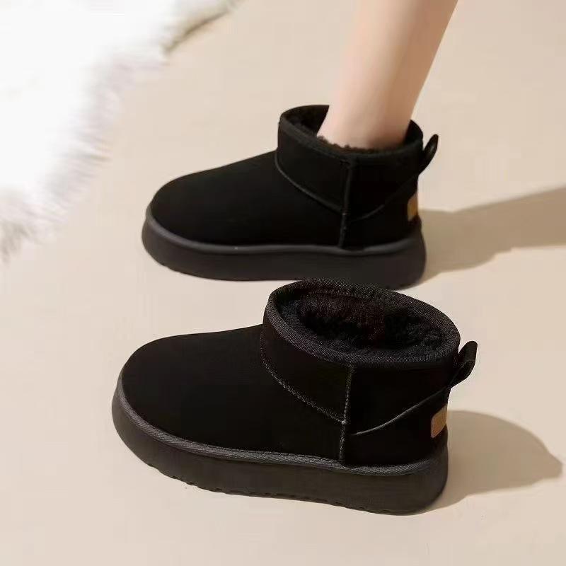 

[Manufacturer] thick-soled snow boots women s shoes winter 2024 non-slip soft-soled piled thickened high-top cotton shoes 41 чорний