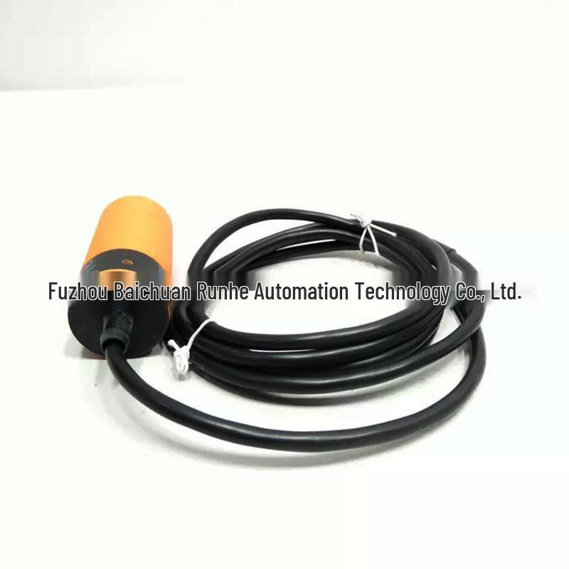 IB0017 Inductive Proximity Switch with Smooth Plastic Housing - New, Original, In Stock