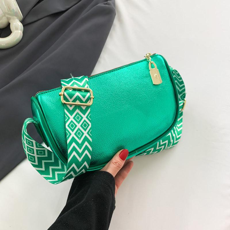 Small Square Bag With Trendy Stitching Details For Fashionable Women зелёный