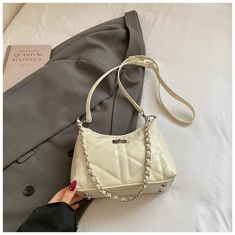 IELGY Pink Diamond Chain Bag Fashion Cross-Body Crescent Bag One-Shoulder Armpit Bag