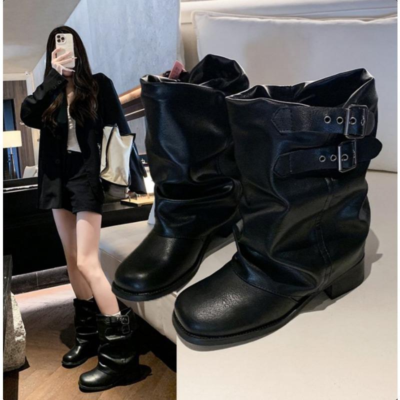 Fashion Western Cowboy Boots Women Fall New Round Toe Metal Belt Buckle Pleated Stack Vintage Block Heel Shortho Boots 2025 Hot Shoes