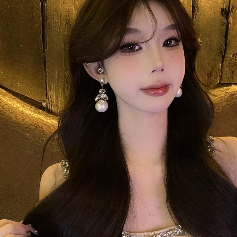 Expensive daughter~ Exquisite celebrity daughter extravagant pearl earrings personalized fashion self-kept earrings