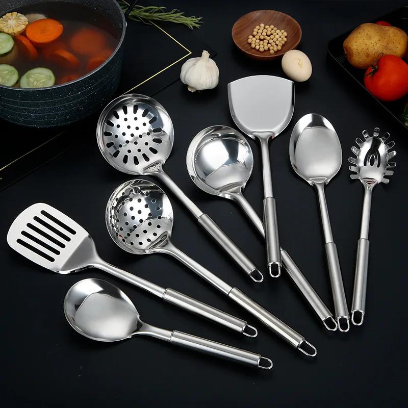 Durable Stainless Steel Wok Spatula Long Handle Kitchen Gadgets Colander Strainer Spoon Cooking Tools