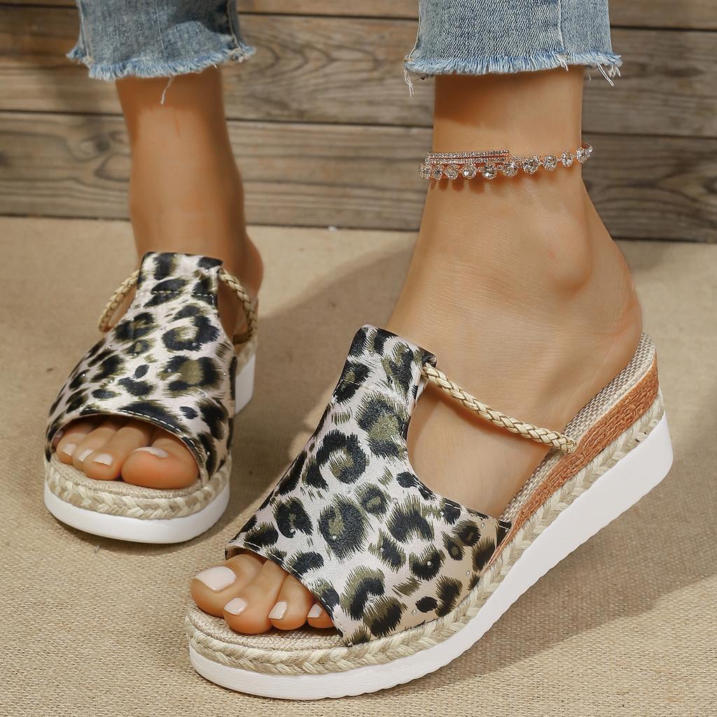 Women's Leopard Print Wedge Sandals Summer 2025 Lightweight Non Slip Platform Slippers Woman Thick Sole Peep Toe Beach Sandalias