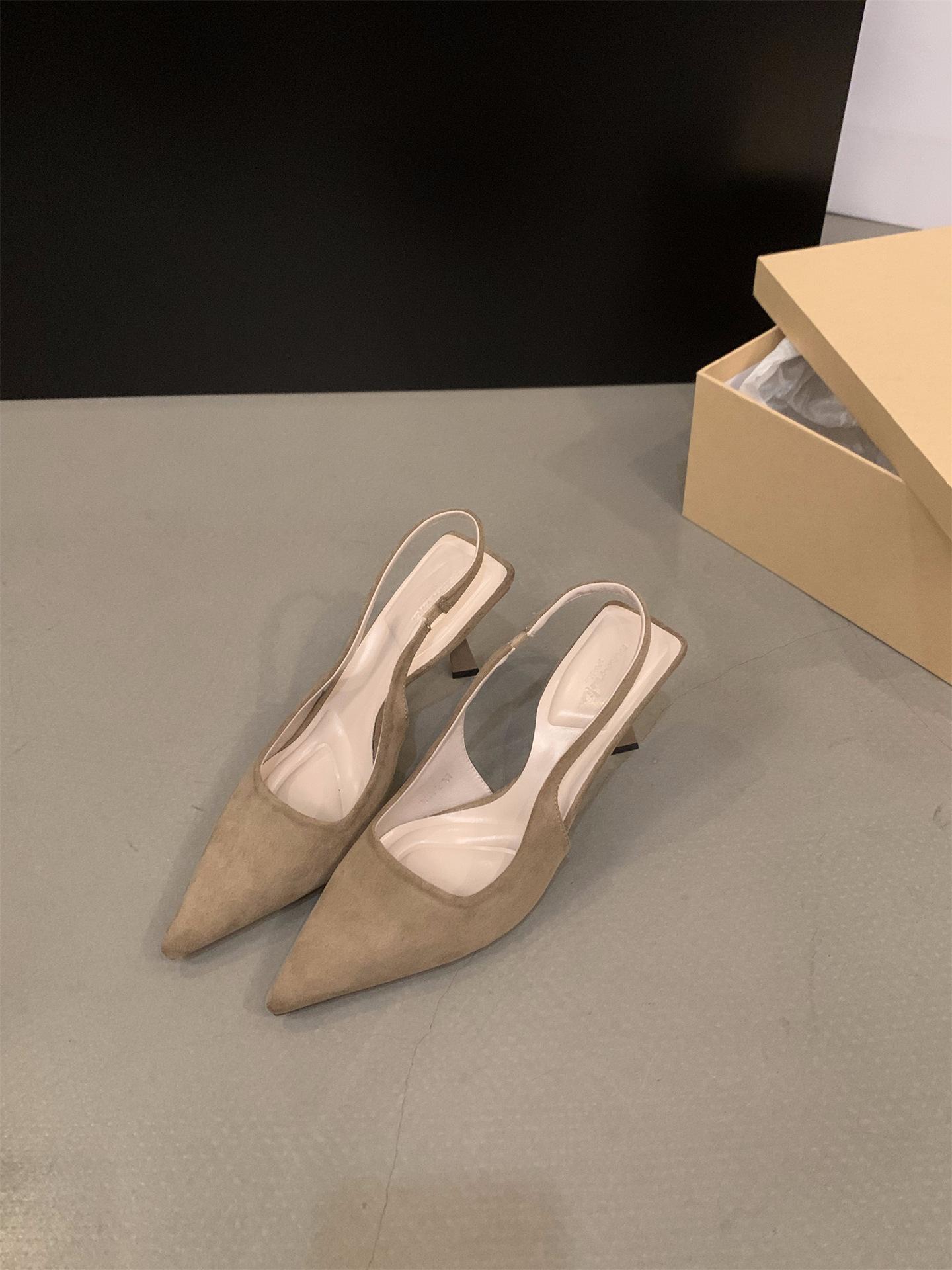 

Черный темперамент знаменитость сумка голова сандалии туфли феи 2025 новый весна и лето французские остроносые туфли на высоком каблуке одинарные туфли 40