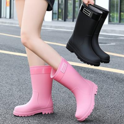 Outdoor Fashion Medium Tube Women's Rain Shoes Pink Non-slip Medium Boots New PVC Rubber Shoes Street Versatile Platform Waterproof Shoes