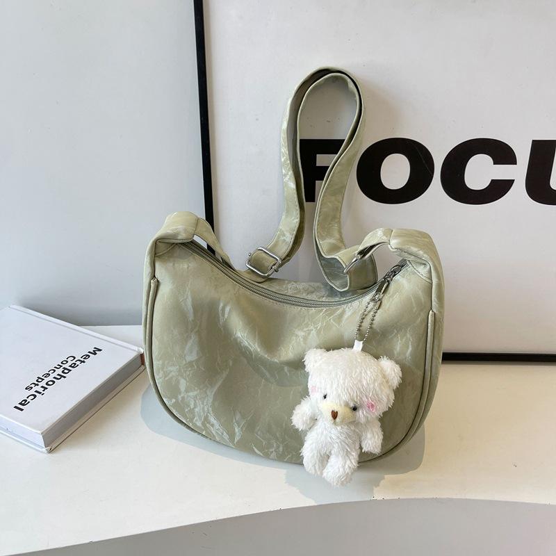 High-end bag women s new autumn large-capacity shoulder commuter bag fashionable work messenger bag dumpling bag зелёный