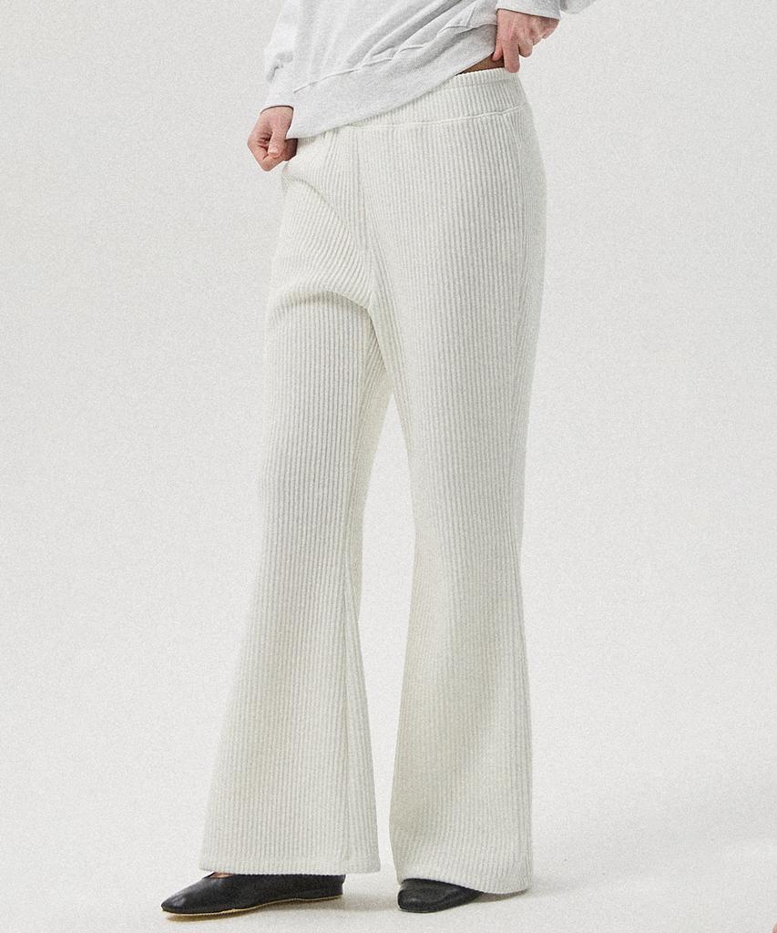 Aheule Lucie Semi Rib Knit Bootcut Banding Pants_White