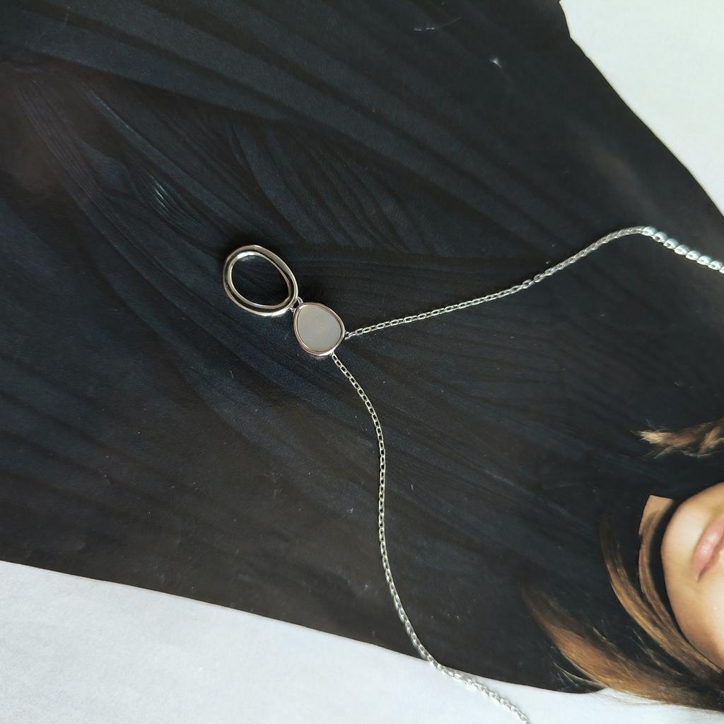 Серебряное колье с натуральным перламутром, вес изделия 2,63 гр (60002291)