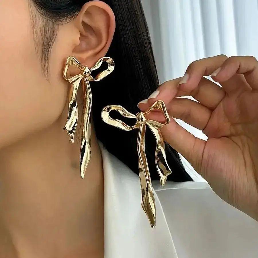 SHIXIN Fashion Design Gold Color Bow Pendant Earrings for Women Vintage Long Tassel Drop Earrings Ladies Jewelry Gift 2026 New