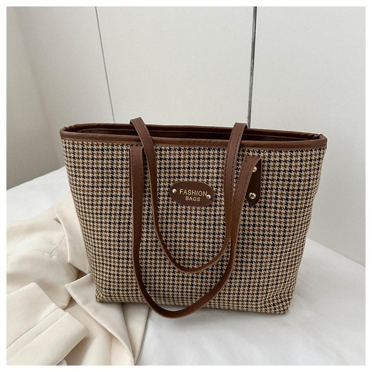 

Мода 2025 повседневная новая высококачественная сумка-тоут на одно плечо подмышку женская