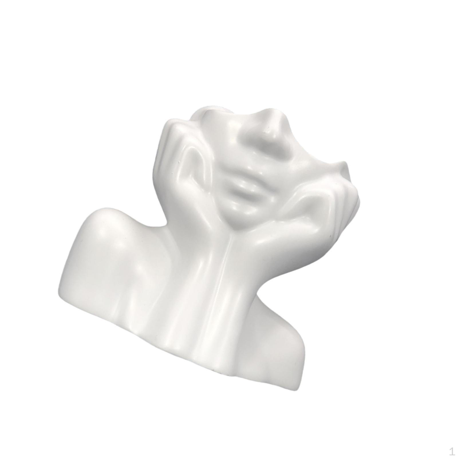 

Элегантная скульптура в виде цветочной вазы для домашнего декора белый