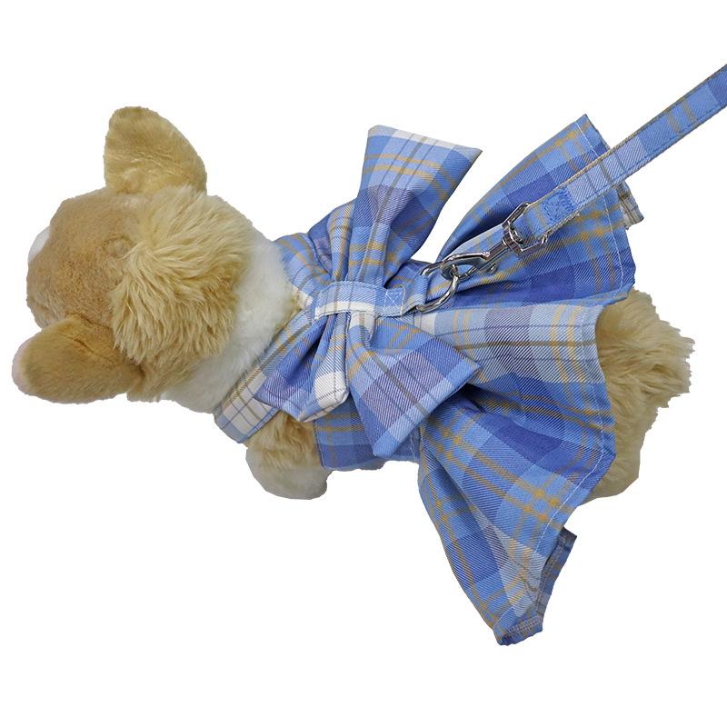 China Manufacturer Pet Plaid Skirt Chest Strap Leash Walking Dog Cat Vest Clothes Teddy Hair Bucket