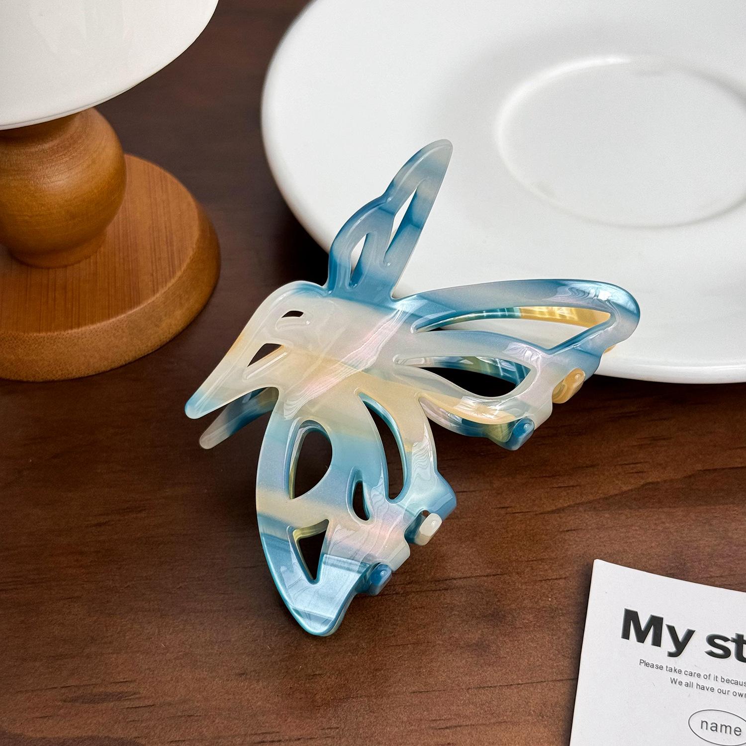 

Colorful Fashionable Dorwi Butterfly Hair Clip Crafted From Acetate Perfect For Hairstyles Sophisticated Blue White