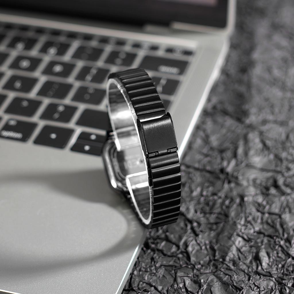 Simple And High-End Small Square Plate Women'S Watch, High Value, Small And Exquisite Bamboo Steel Belt, Waterproof Quartz Watch