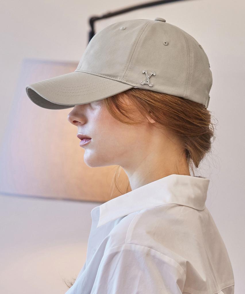 Bajal Va Curved Studded Ball Cap Beige
