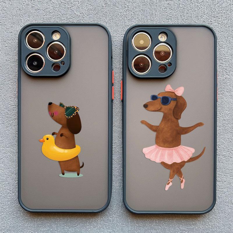 Funny Dancing Dachshund Sausage Dog Pattern Phone Case For iPhone 17 Pro Max 15 16 14 Pro Max 13 11 12 Mini Pro Max Cover Fundas