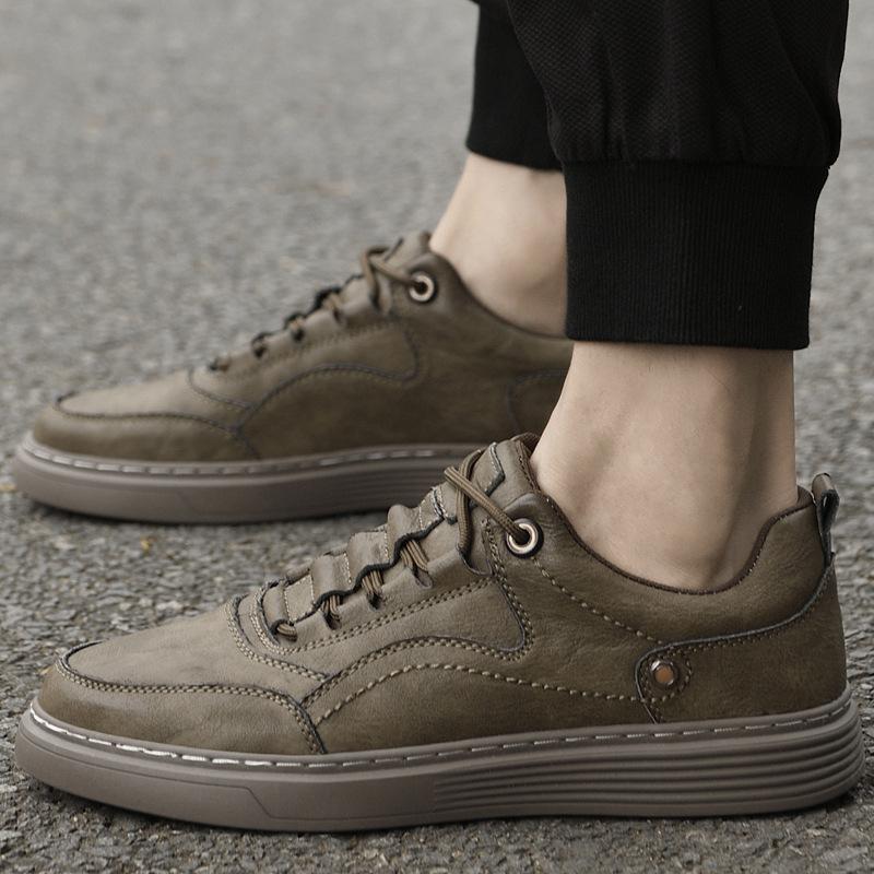 Men's shoes business casual leather shoes men's Korean version soft sole British style breathable fashion sports casual board shoes men