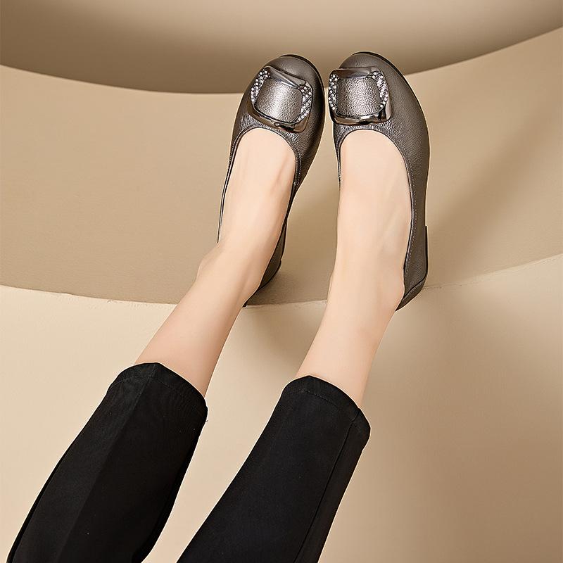 First-layer cowhide thin-soled casual shoes women's Korean version of rhinestone grandma shoes one-pedal casual half-fold egg roll dancing shoes