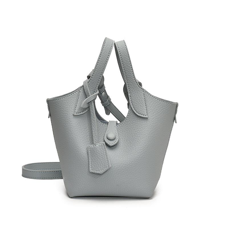 Large-capacity Hand-carried Bucket Bag Women's New Casual and Fashionable Work Commuter Shoulder Messenger Bag