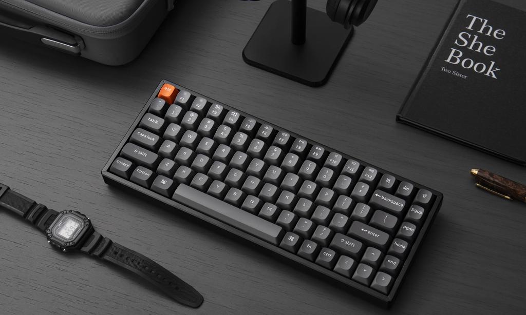 Keychron K2 Max QMK Wireless Mechanical Keyboard Fully Assembled / White Backlight / Keychron Super Banana