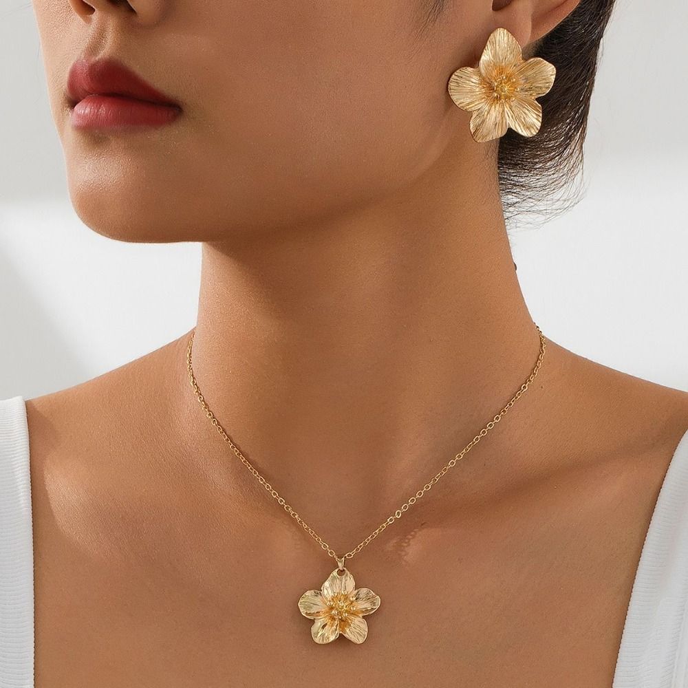 6Pcs Bohemian Style Necklace Earrings Bracelet Set Zinc Zinc Alloy Women Jewelry Suit Flower Jewelry Set Gift