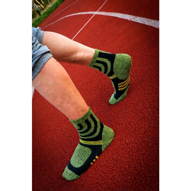 Winter  Women Thicken Thermal Wool Cashmere Snow Socks Seamless Terry Boots Floor Sleeping Socks for Mens EU 39-44