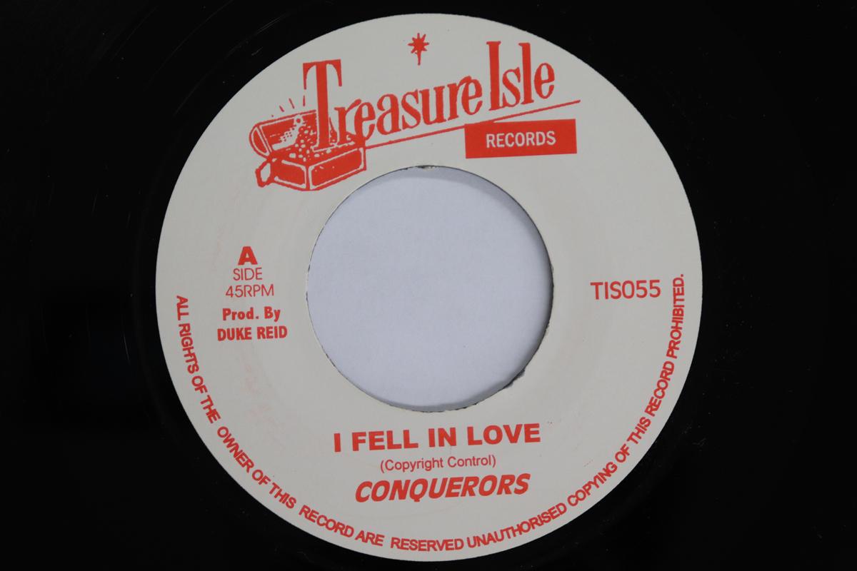 

7inch Record CONQUERORS / PHYLLIS DILLON - I Fell In Love / Stay Away TIS055 Treasure Isle UK Reggae, Ska & Dub Used