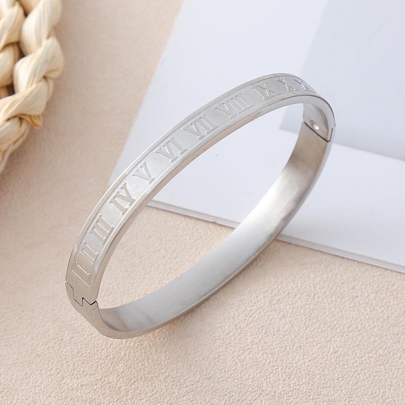 Elegant Roman Numeral Titanium Steel Bracelet - Trendy Couple s Fashion Jewelry