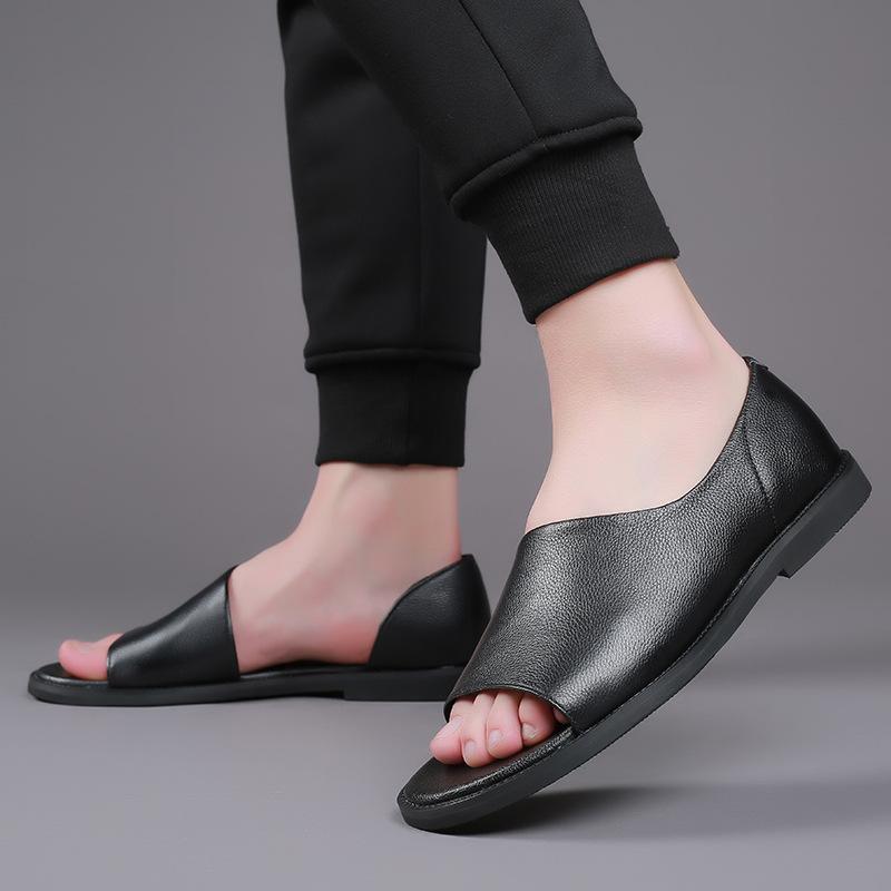 Summer trend personalized Vietnamese slippers men's outdoor wear leather beach shoes men's leather sandals large size men's shoes 4748