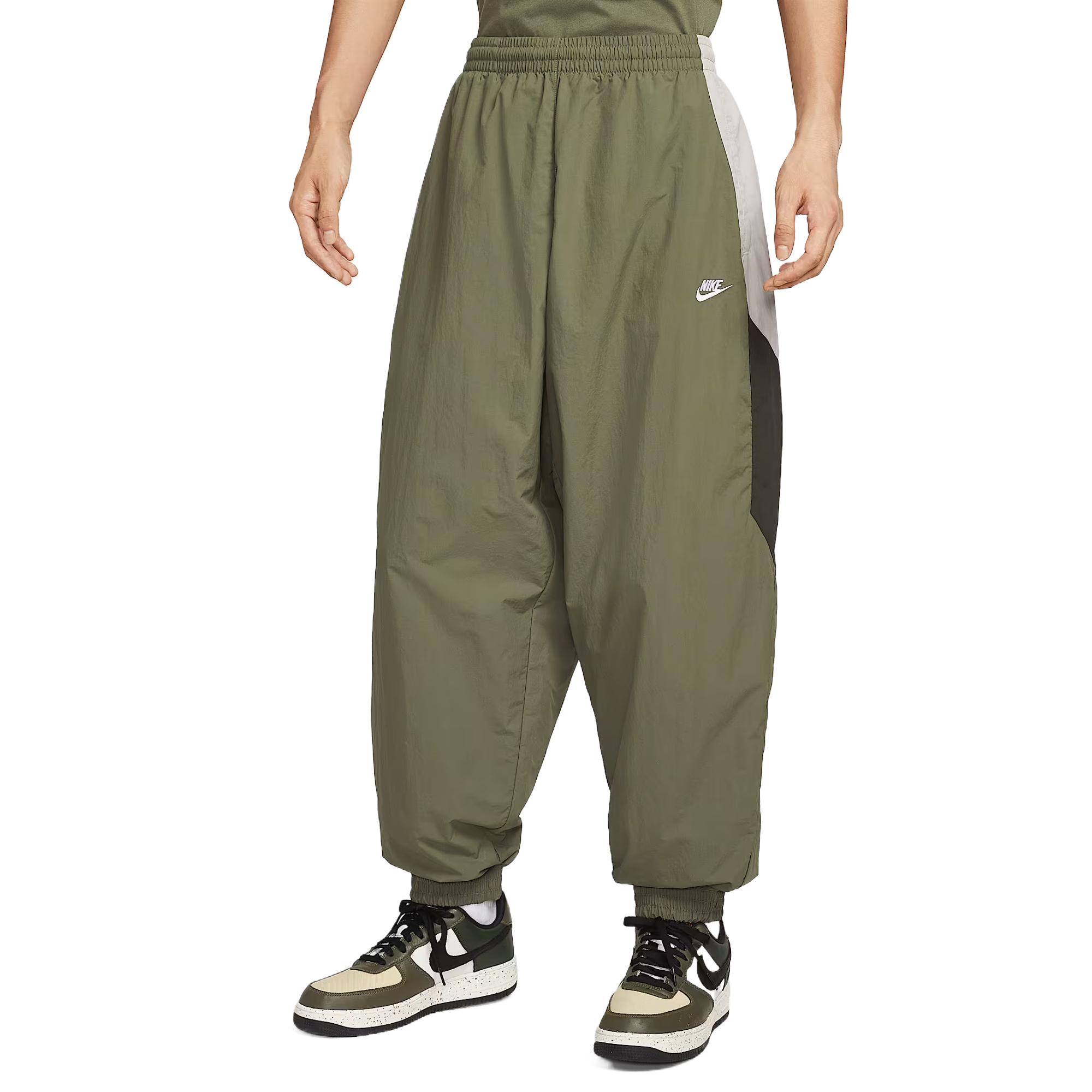 Nike Club Men s Oversized Woven Track Pants Medium Olive HQ6115-222 L