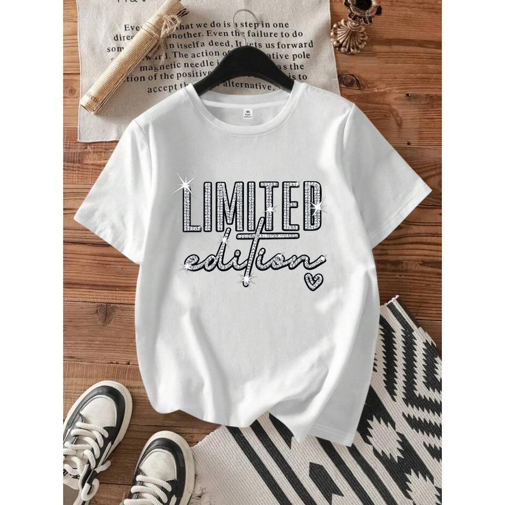 

Plus size women s round neck short sleeve T-shirt with elastic half sleeves and trendy prints 4XL