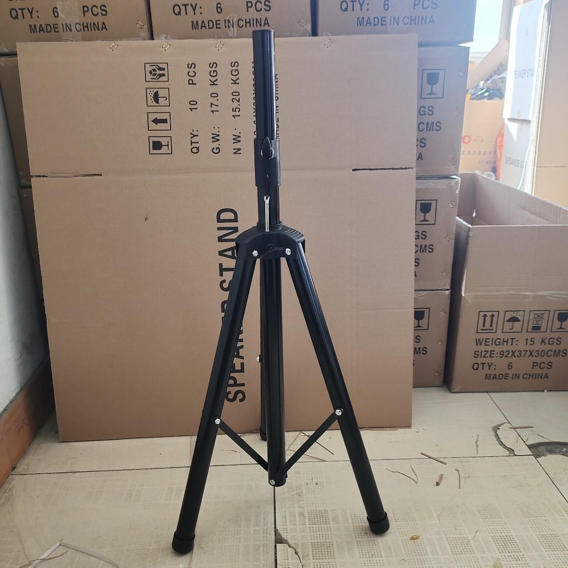 

Компактный телескопический штатив для колонок и проекторов 90-180cm No Tray чёрный