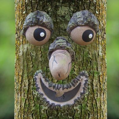 Fun Tree Face Decoration Old Man Face Realistic Fine Texture Easy To Hang Garden Ornament Tree Decoration