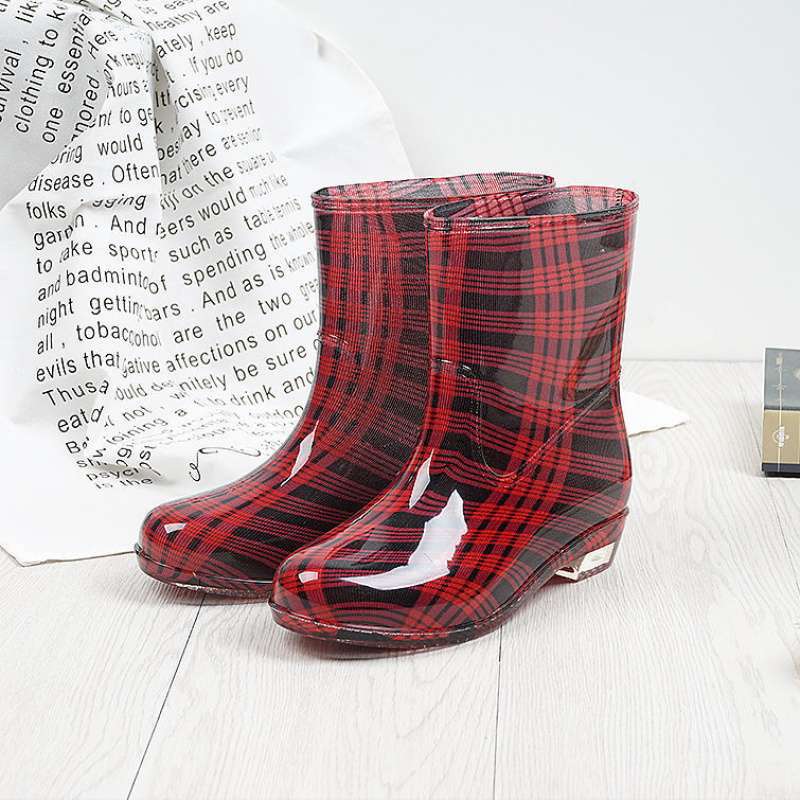 Rain Shoes Female Adult Medium Tube Water Shoes Velvet Non-slip Rain Boots Women's Lightweight Student Rain Shoes Korean Version Fashion Waterproof S