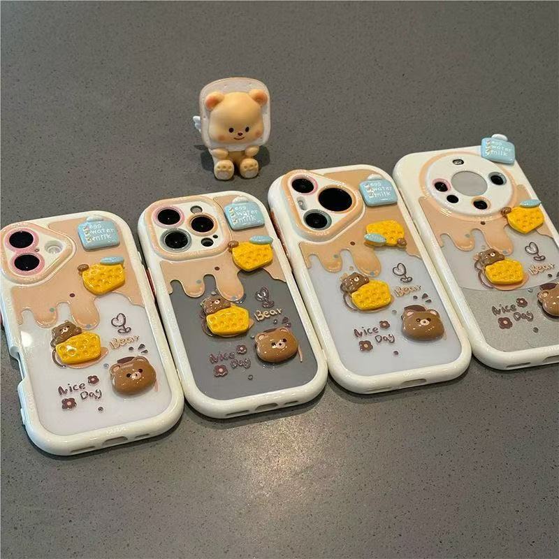 Three-dimensional cheese bear color Apple 15 mobile phone case iPhone16promax13/14 Huawei MATE40P