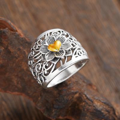 Love Hollow Wide-sided Pattern Ring for Women, New Fashion European and American Luxury Retro Ring Gift