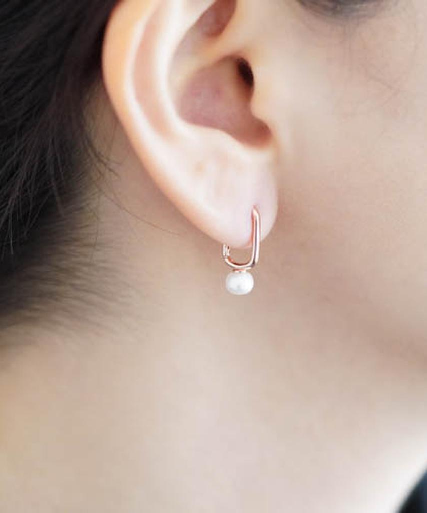 Alleun Silver 925 U-Shaped Freshwater Pearl One-Touch Silver Earrings Daily