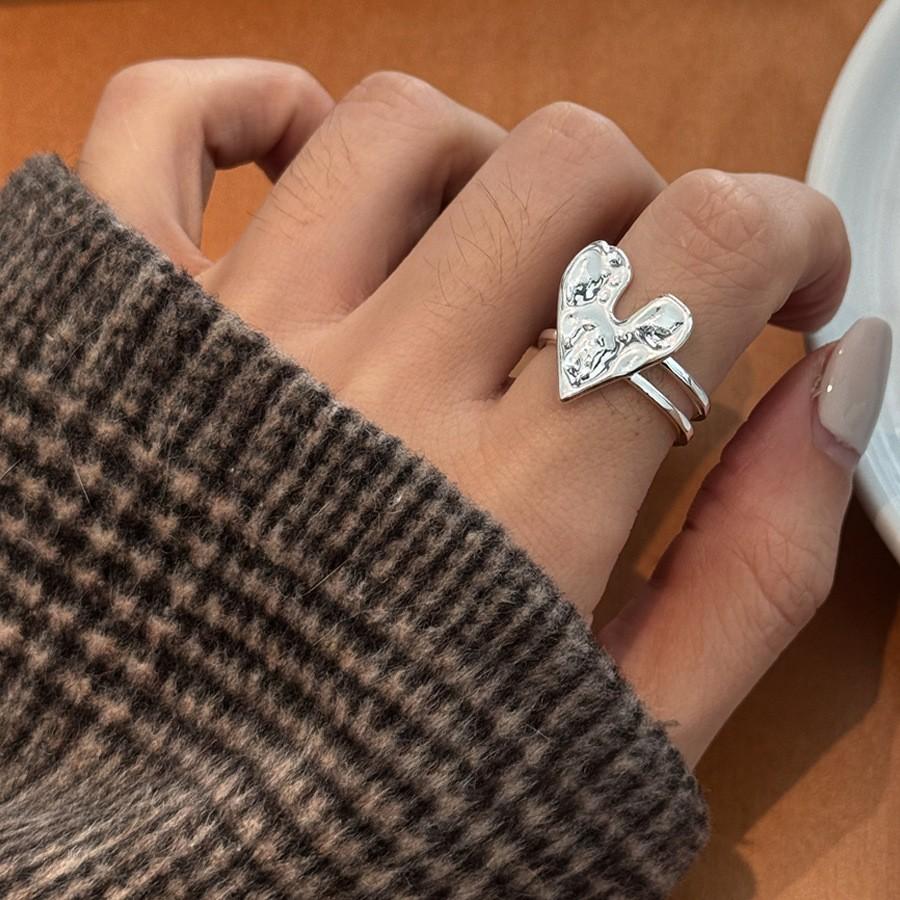 Medieval Brushed Diamond-encrusted Zircon Ring for Women Does Not Fade, Light Luxury and Versatile Open Index Finger Ring Jewelry.