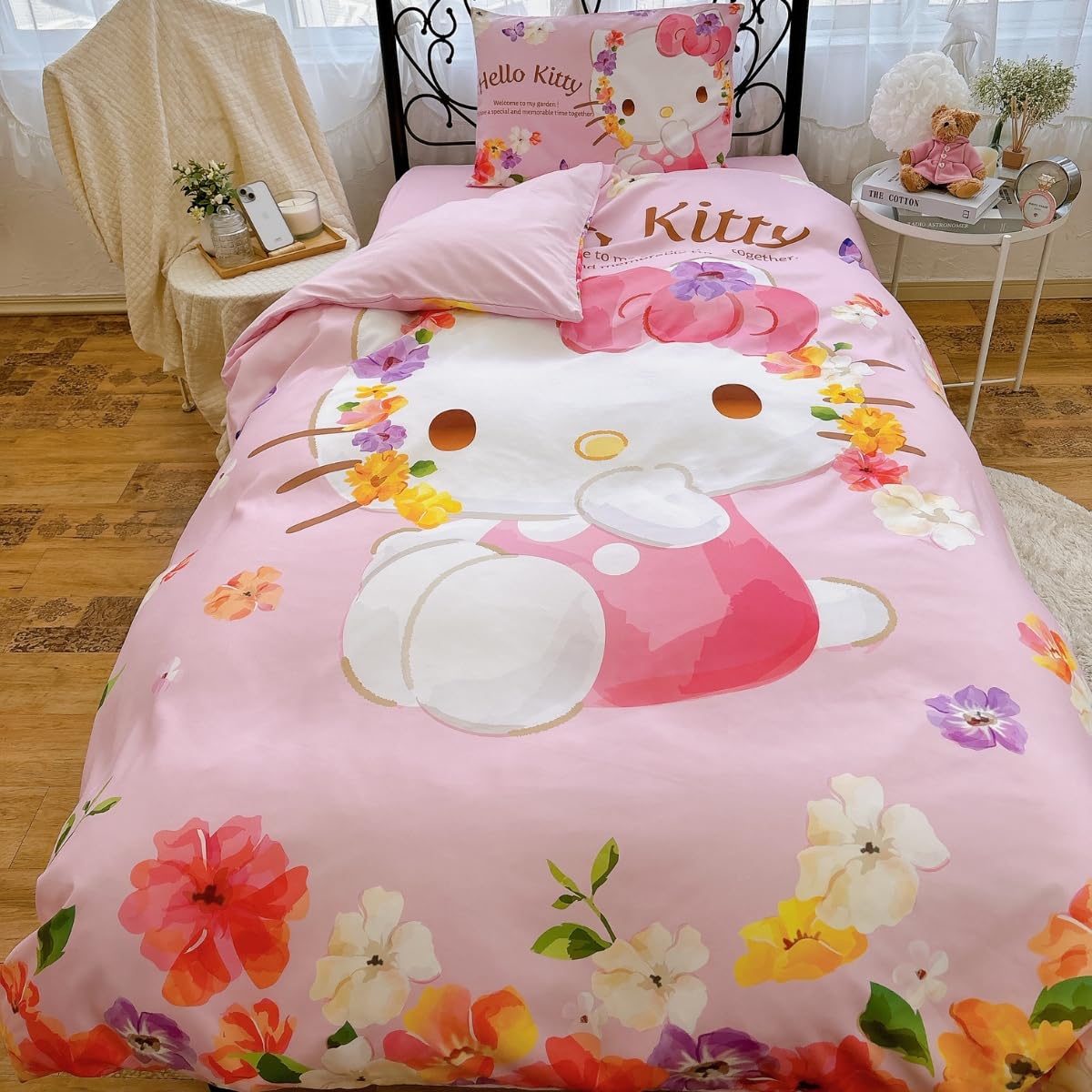 

Sanrio Hello Kitty 3-Piece Duvet Cover Set, Single, Floral Print, Kitty Character, SS-21-201-56